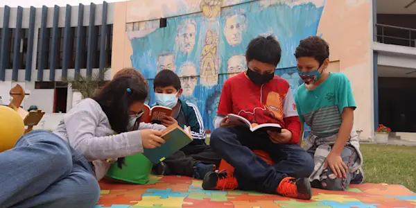 Fiesta del libro y la lectura en Chimbote