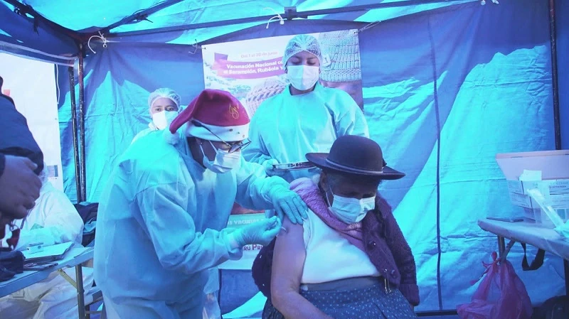 Aumenta significativamente el número de personas vacunadas en Puno