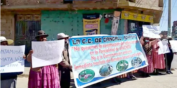 Comunidades exigen reubicación de proyecto de relleno sanitario de la provincia de El Collao
