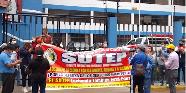 SUTEP Cajamarca acata paro por mejores condiciones laborales