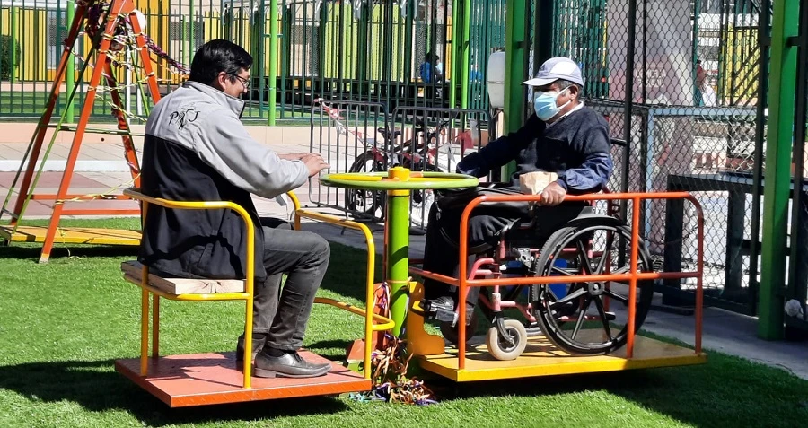 Se inaugura primer parque de juegos inclusivos en Puno