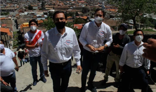 Daniel Salaverry y Martín Vizcarra arrancan campaña electoral en Cajamarca