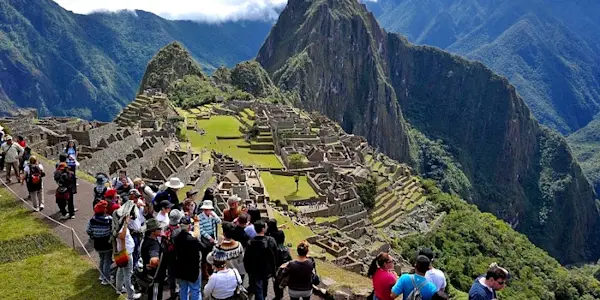 La informalidad y el mercantilismo ponen en riesgo a Machupicchu