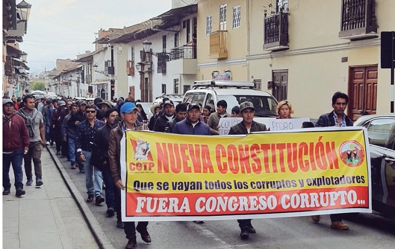 Bloquean carreteras en Cajamarca y convocan a paro regional este jueves 15