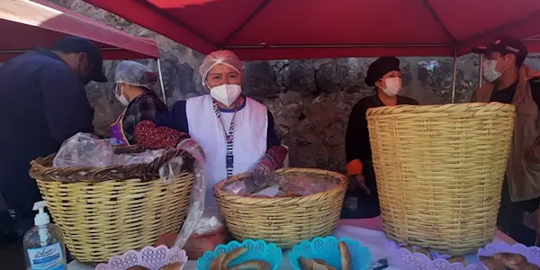 Presentan más de 14 variedades de pan en el primer festival regional del pan puneño