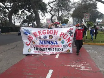 Trabajadores de salud de Puno se sumaron a la huelga nacional indefinida