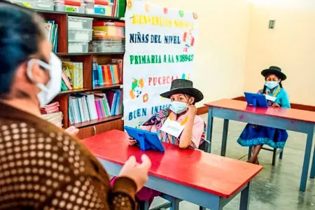 Instituciones educativas urbanas de Huamanga son habilitadas para el retorno a clases semipresenciales