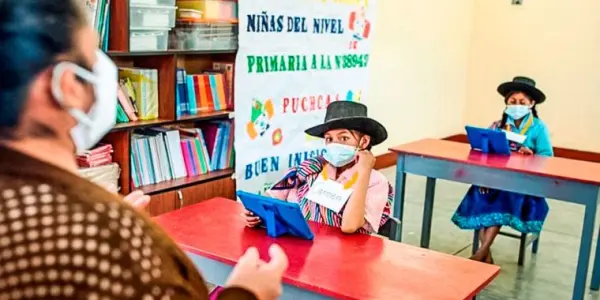 Instituciones educativas urbanas de Huamanga son habilitadas para el retorno a clases semipresenciales