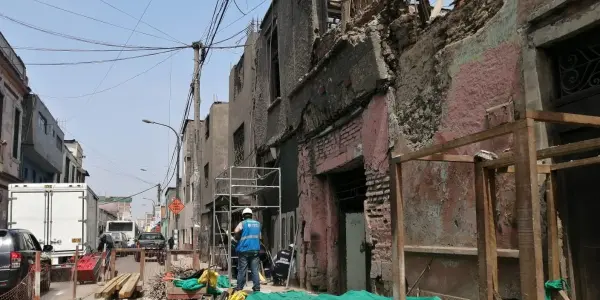 ¿El derecho al buen vivir en el Centro Histórico de Lima?: depósitos, desplazamientos sociales e incendios