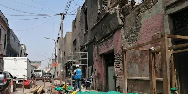 ¿El derecho al buen vivir en el Centro Histórico de Lima?: depósitos, desplazamientos sociales e incendios