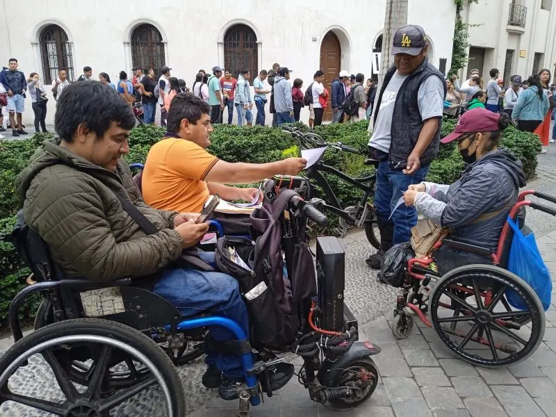 Comerciantes informales con discapacidad del centro de Lima buscan diálogo con alcalde López Aliaga