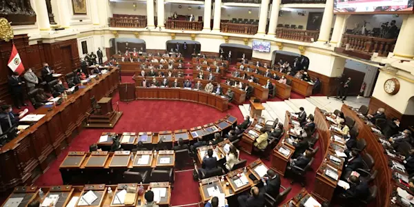 Puno: Señalan que a pesar del otorgamiento del voto de confianza, la derecha buscará censuras de ministros