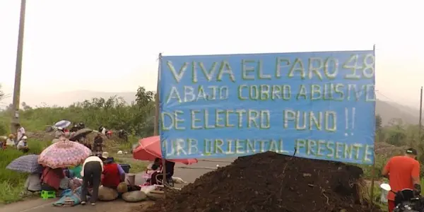 Población de San Gabán acata paro de 48 horas por cobros excesivos de Electro Puno