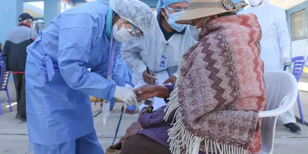 Aumentan casos de covid-19 en Puno por incumplimiento de medidas sanitarias en semana santa y elecciones