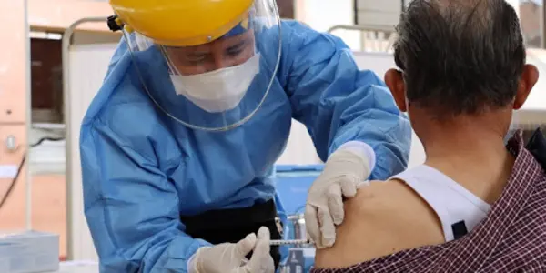 Campaña de vacunación contra el covid-19 se amplía a 17 distritos más en Cajamarca