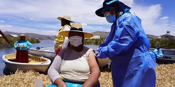 Logran vacunar con las dos dosis a más del 42% de la población en la provincia de Puno