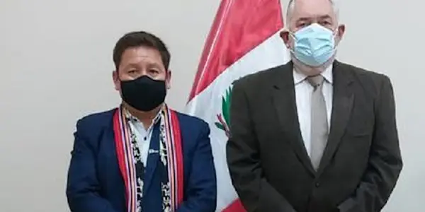 Caviares entre dos fuegos… uníos!