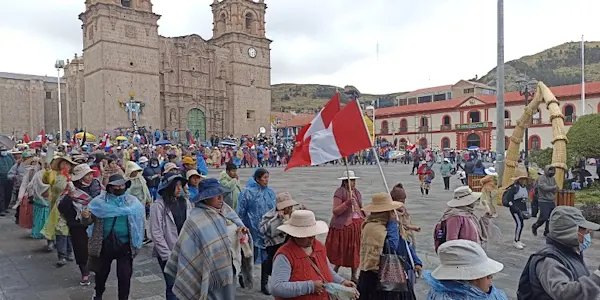 Mirada a Puno: Movilizaciones, Candelaria e impactos en la economía