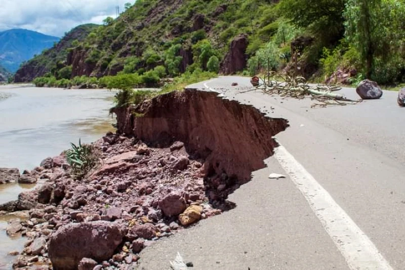 Intensas lluvias afectan a la región Ayacucho
