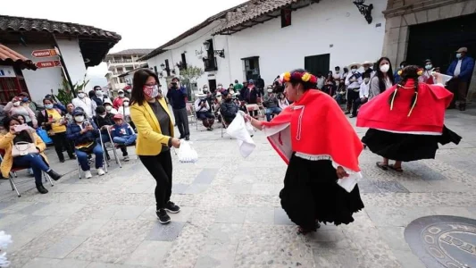 Ministra Gisela Ortiz se compromete a dar mayor atención a la cultura de Cajamarca
