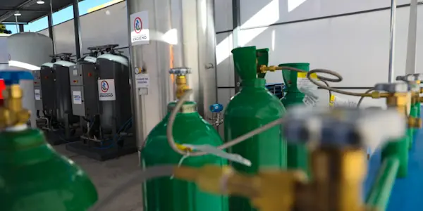 Ponen en funcionamiento nueva planta generadora de oxígeno medicinal en Huamanga
