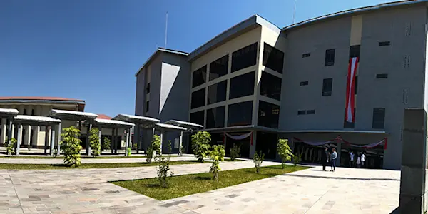 Advierten sobrevaloración de precios en la compra de alimentos para el Hospital Regional de Ayacucho