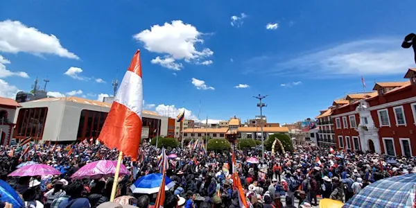 Perú: Difícil momento