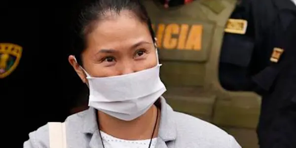 Keiko Fujimori se reúne con agricultores cajamarquinos e insiste en que privados compren vacunas contra el Covid