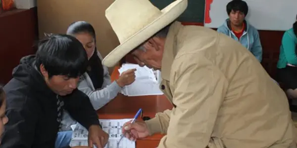En APP, Somos Perú y Restauración Nacional se vocean primeros nombres para candidaturas al Congreso
