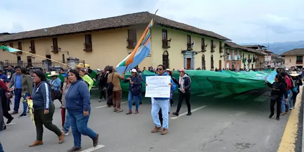 Paro nacional se desarrolla con movilizaciones y bloqueos en Cajamarca