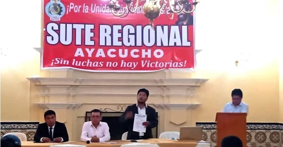 Nuevo secretario del Sutep – Ayacucho cuestiona al congresista German Tacuri