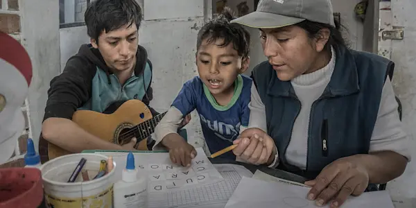 Aún somos, todavía resistimos