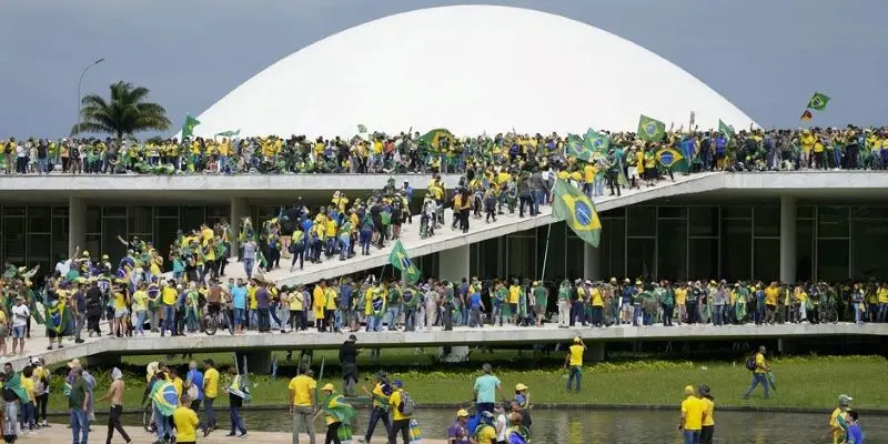 Brasilia 2023, un calco de Washington 2021