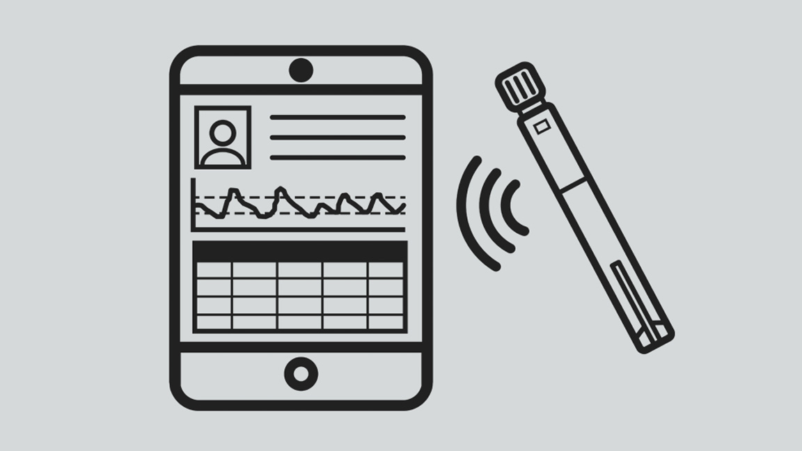 Connected insulin pen syncing to tablet with patient report