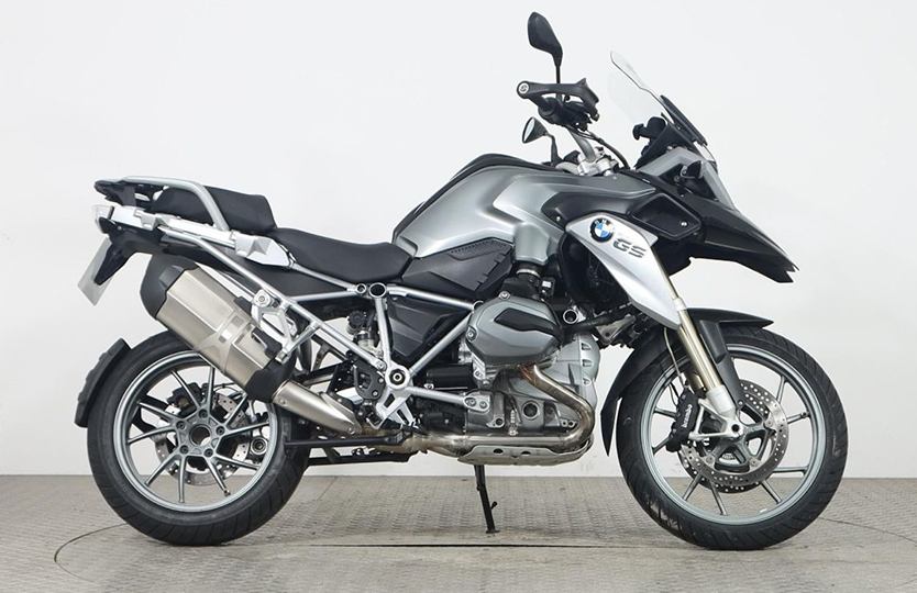 bmw-s1000xr