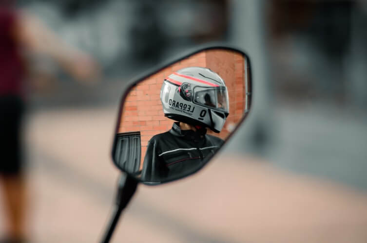 The Ultimate Guide to Buying a Motorcycle Helmet Image