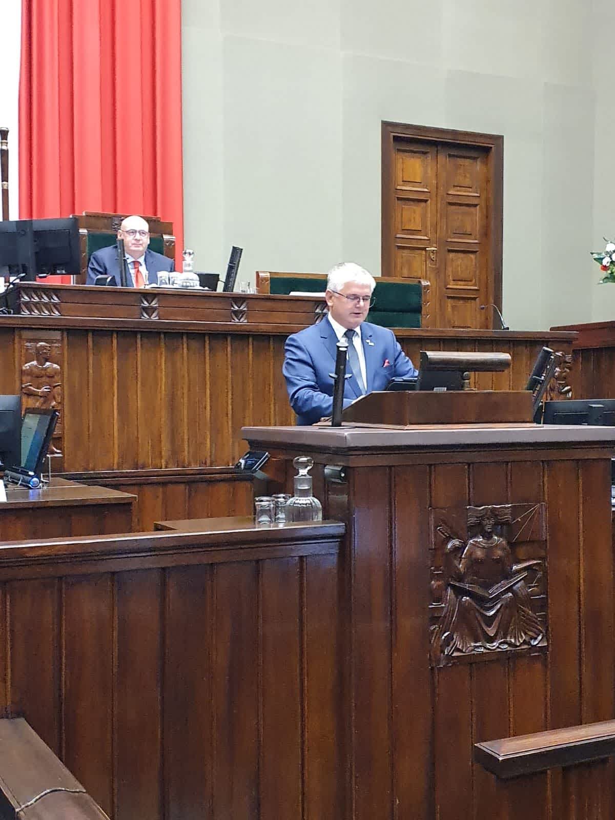 Sprawozdanie na posiedzeniu Sejmu