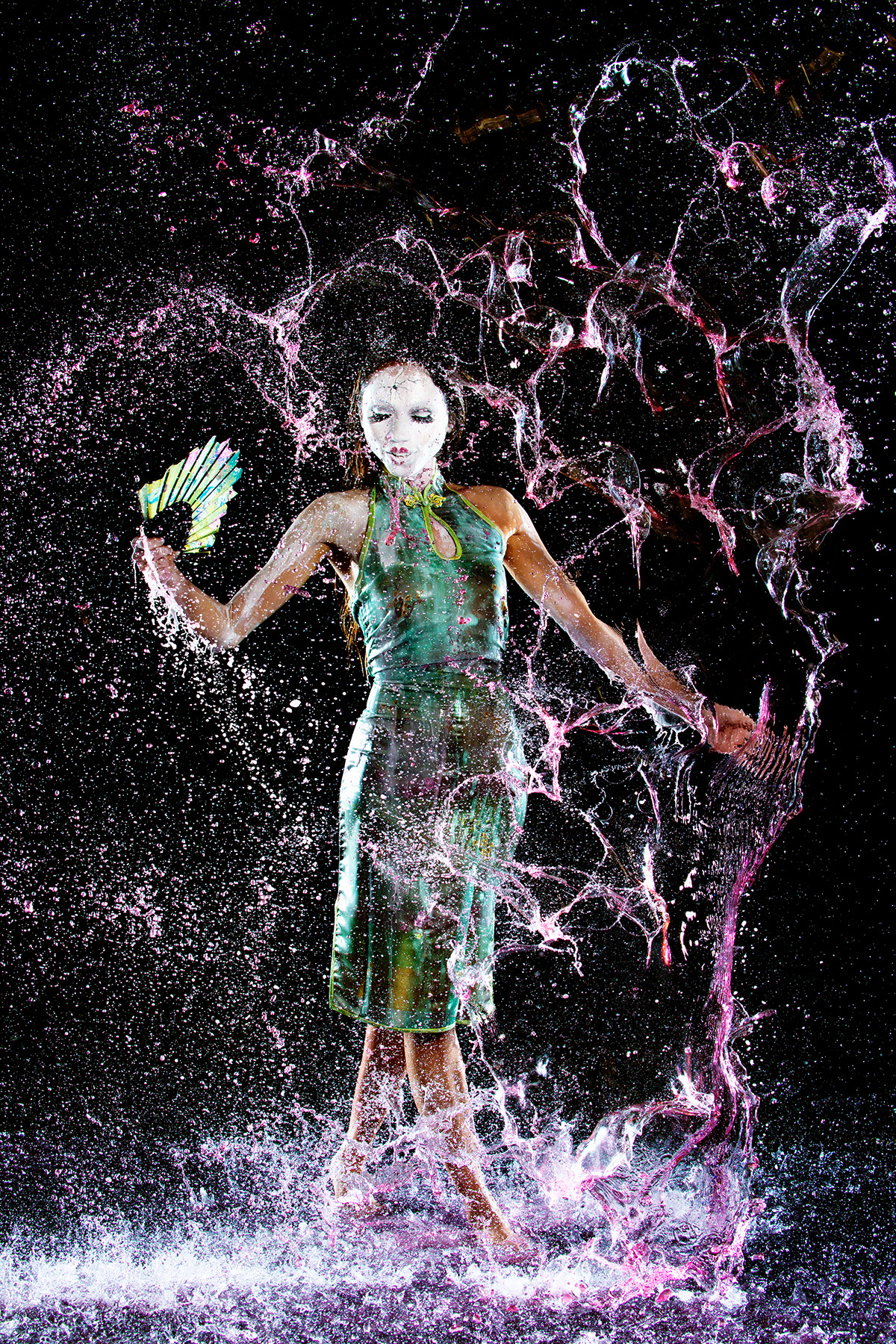 kool aid splash water water color quick flash duration stop motion freeze action china doll cracked china dress fan makeup 10 minute shoot photography creating art wow profoto canon colors style purple splash her final shot