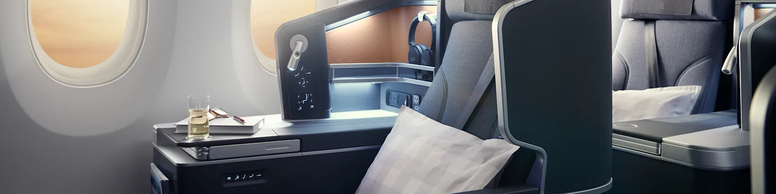 https://images.ctfassets.net/oz9qk43ly6yk/2Q8aFhMuZEo82w5ELxSWPv/6062cb56bf16a18af4845729eec526b4/08-business-seat-038-final-sas.jpg?fm=webp&q=72&f=&h=400&fit=fill&w=1600