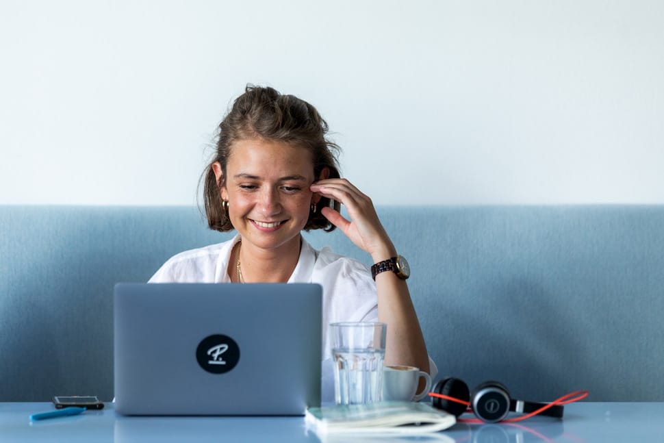 woman working laptop