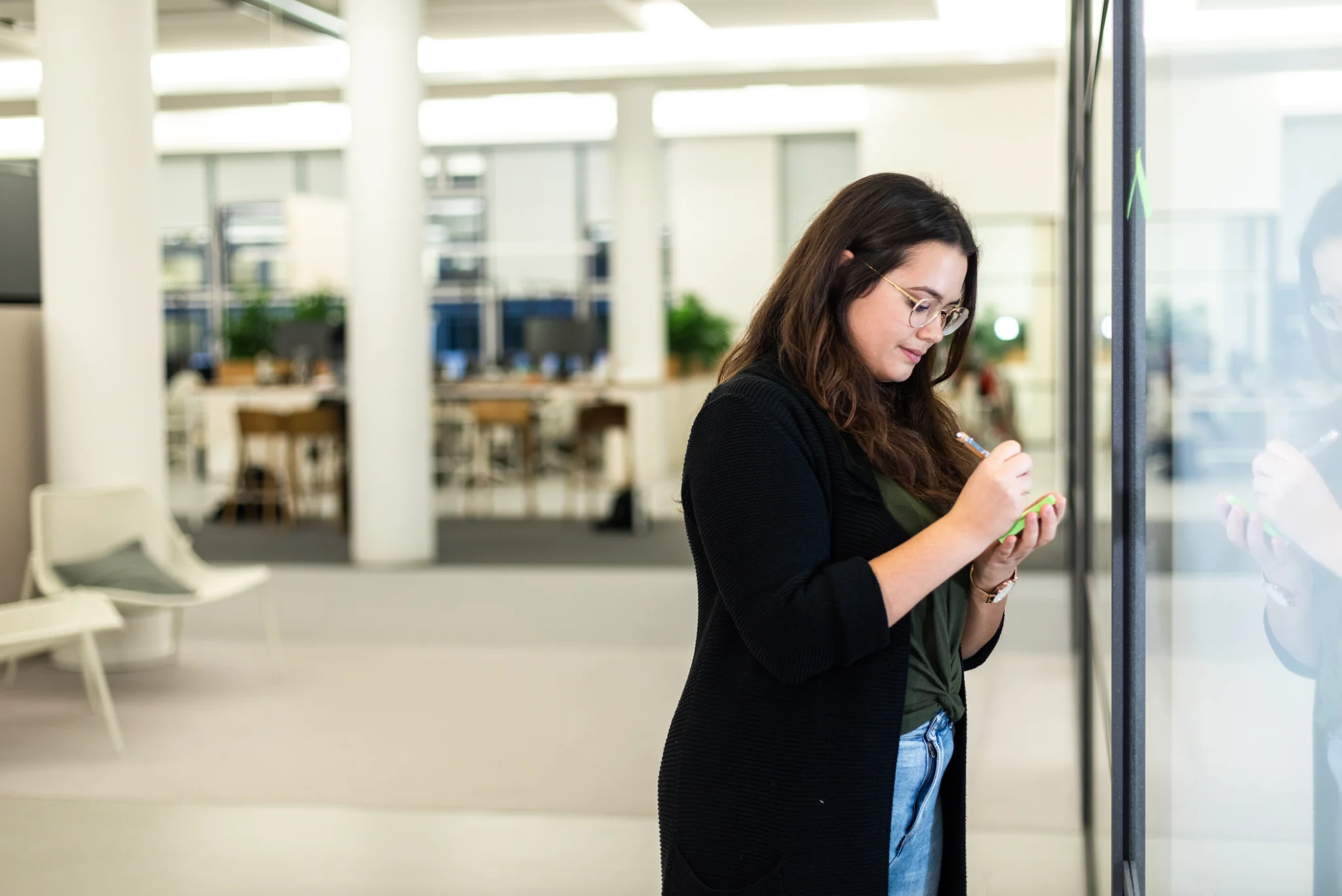 HR leader thinking about how to help underperforming employees