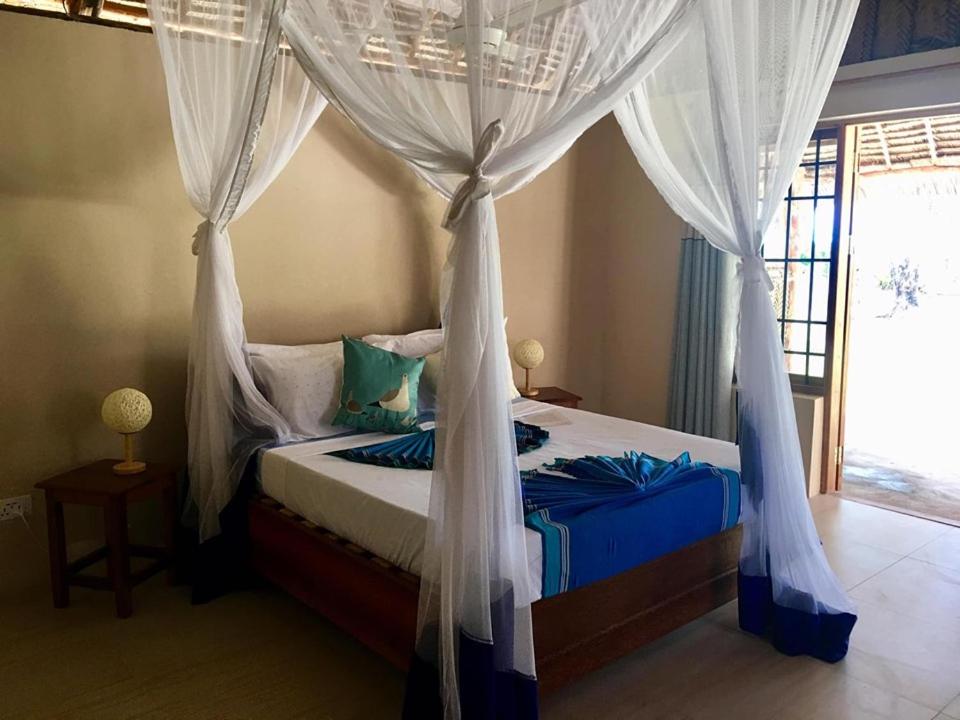 Budget Hotel Room Zanzibar