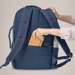 Easy Access Pocket Thumbnail