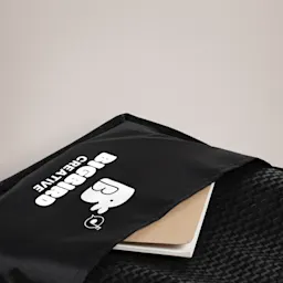 Pocket Close Up Thumbnail