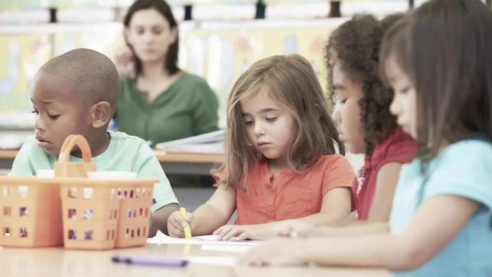 Como Ayudar A Los Preescolares A No Sentirse Excluidos En La Escuela Tdah Understood For Learning And Thinking Differences