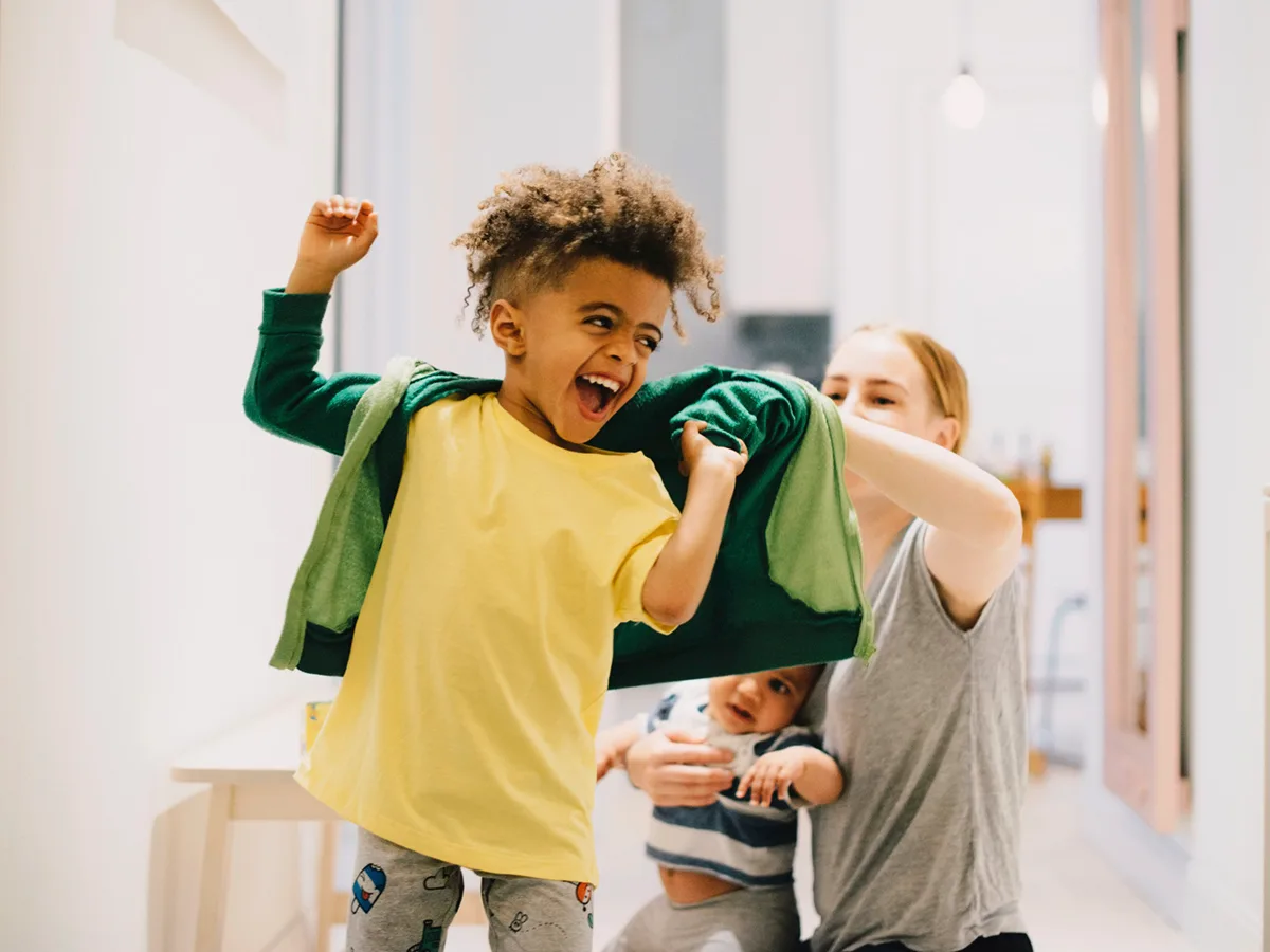 8 ways to help kids who are sensitive to touch and textures