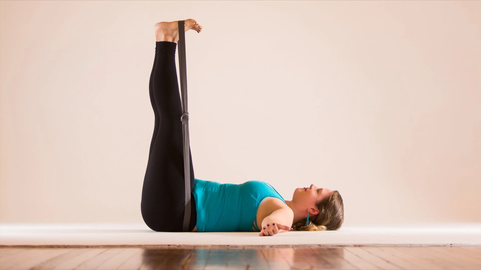 Yoga Stretching Strap. Leg Stretcher Enhance Body Flexibility