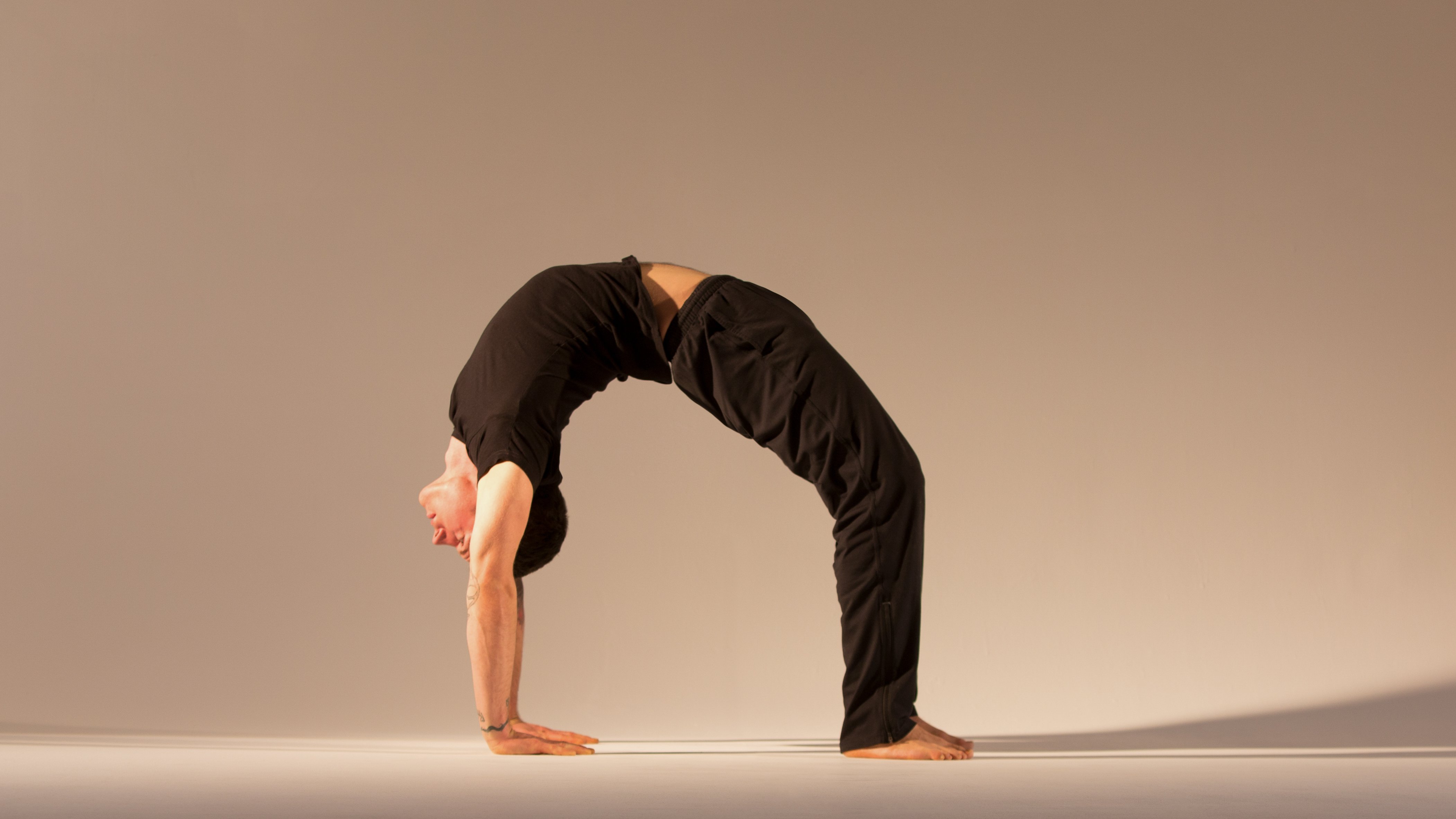 Eka Pada Raja Kapotasana variation | Iyengar yoga, Iyengar yoga poses, Yoga  asanas