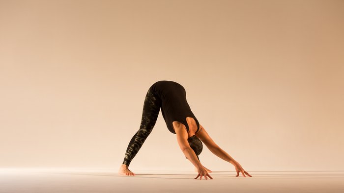 5 yoga poses for tennis players - Ekhart Yoga