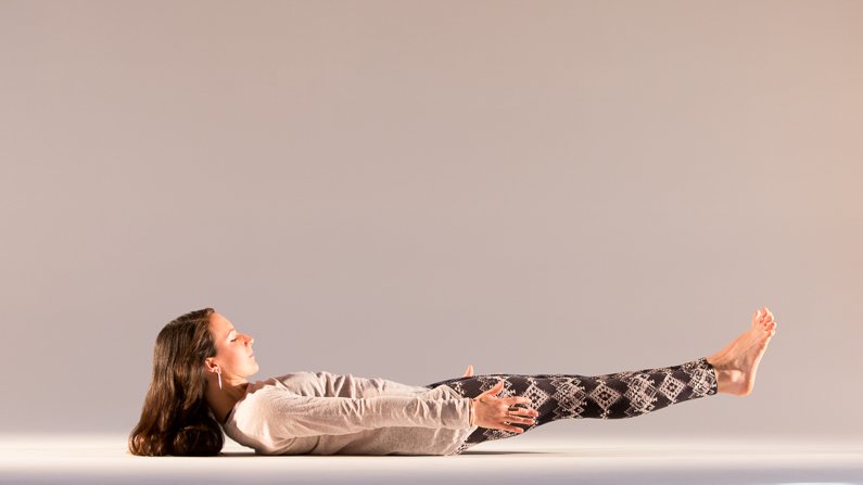 A (Crunch-Free!) Core Sequence to Empower Your Yoga Practice